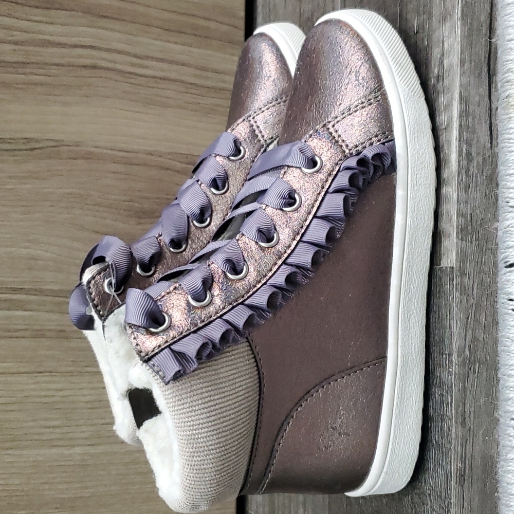 Girls Hightops Shoes Size 13